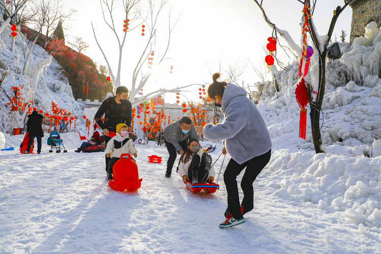 【新春走基層】慶陽又添一處“冰雪世界”！除了“大”，還有千年古城的奇幻秘境！