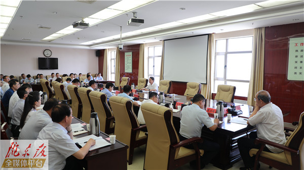 盧小亨在黨史學(xué)習教育專題黨課上強調(diào) 從百年黨史汲取奮進力量 譜寫慶陽高質(zhì)量發(fā)展新篇章