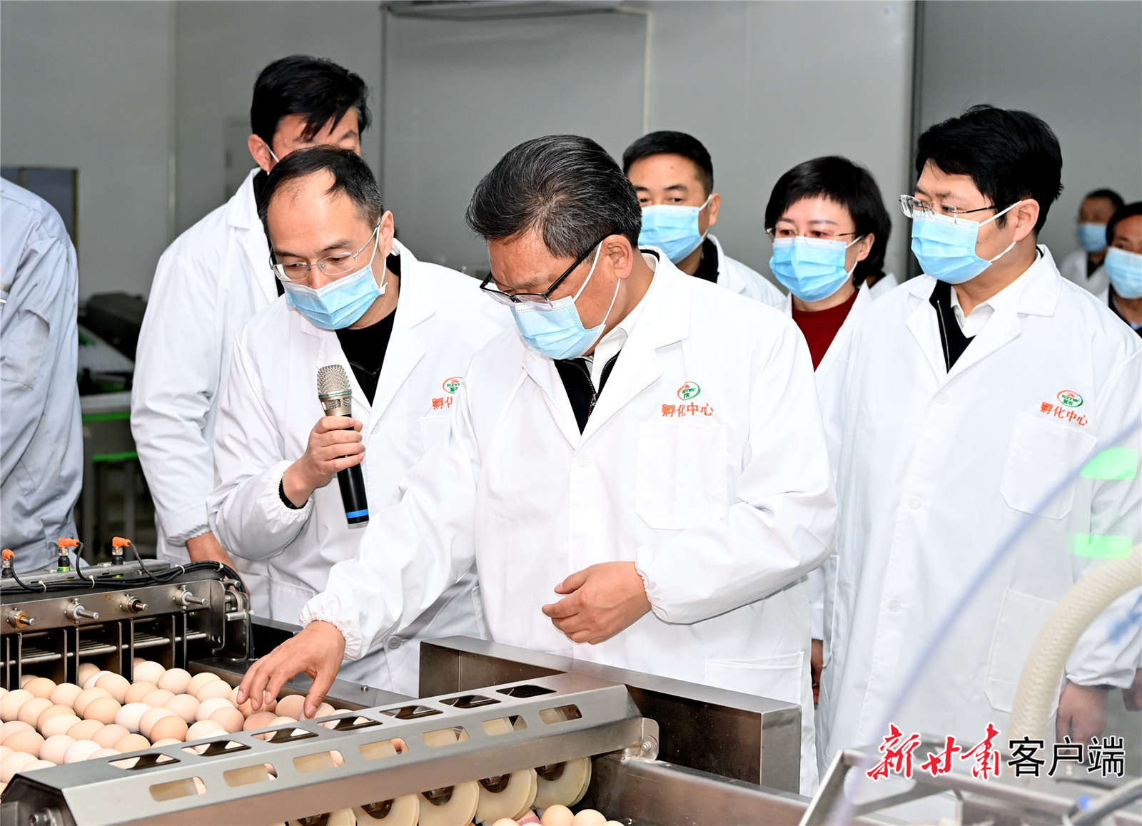 任振鶴在慶陽調(diào)研時(shí)強(qiáng)調(diào)：用新思想指引新征程，以新發(fā)展書寫新答卷，真抓實(shí)干推動新時(shí)代革命老區(qū)振興發(fā)展